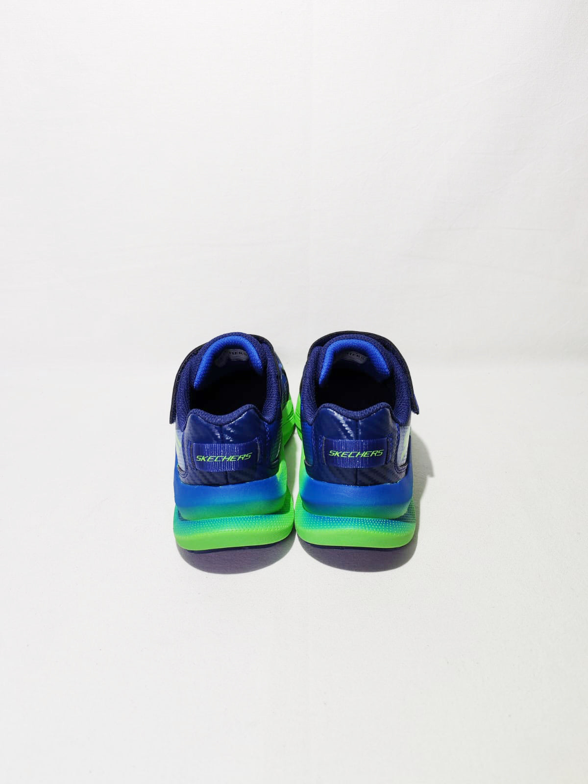 Skechers