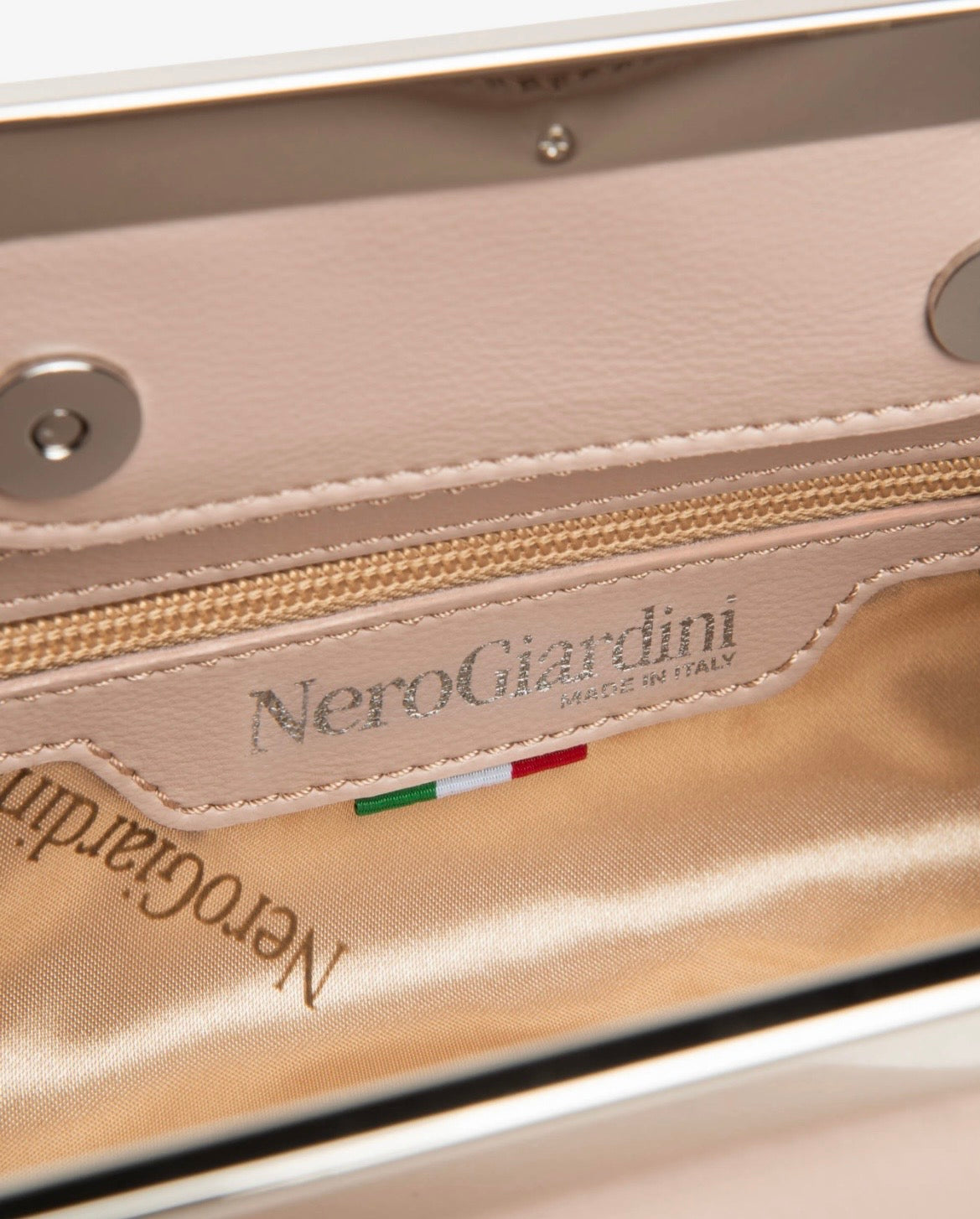NeroGiardini
