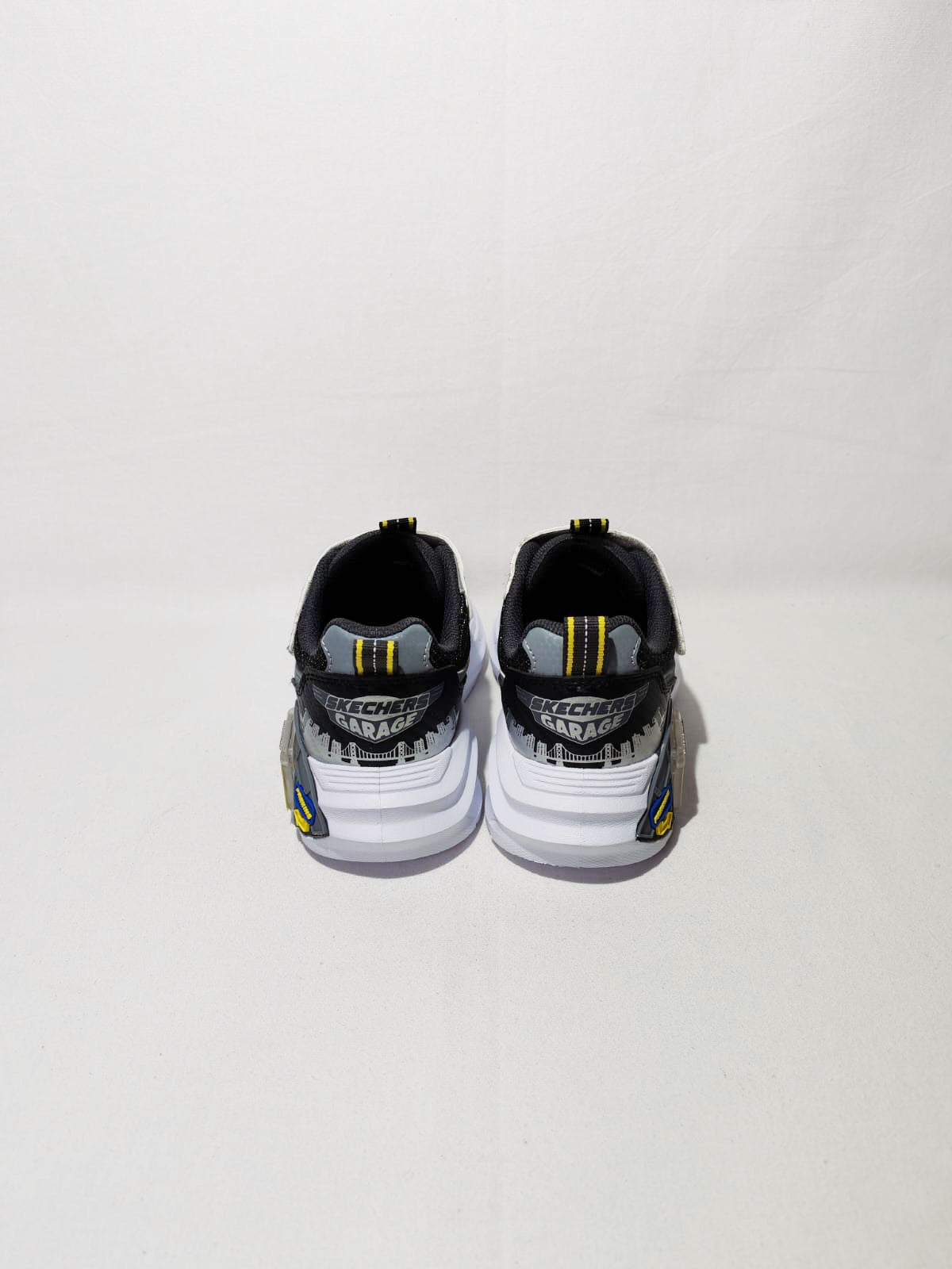 Skechers