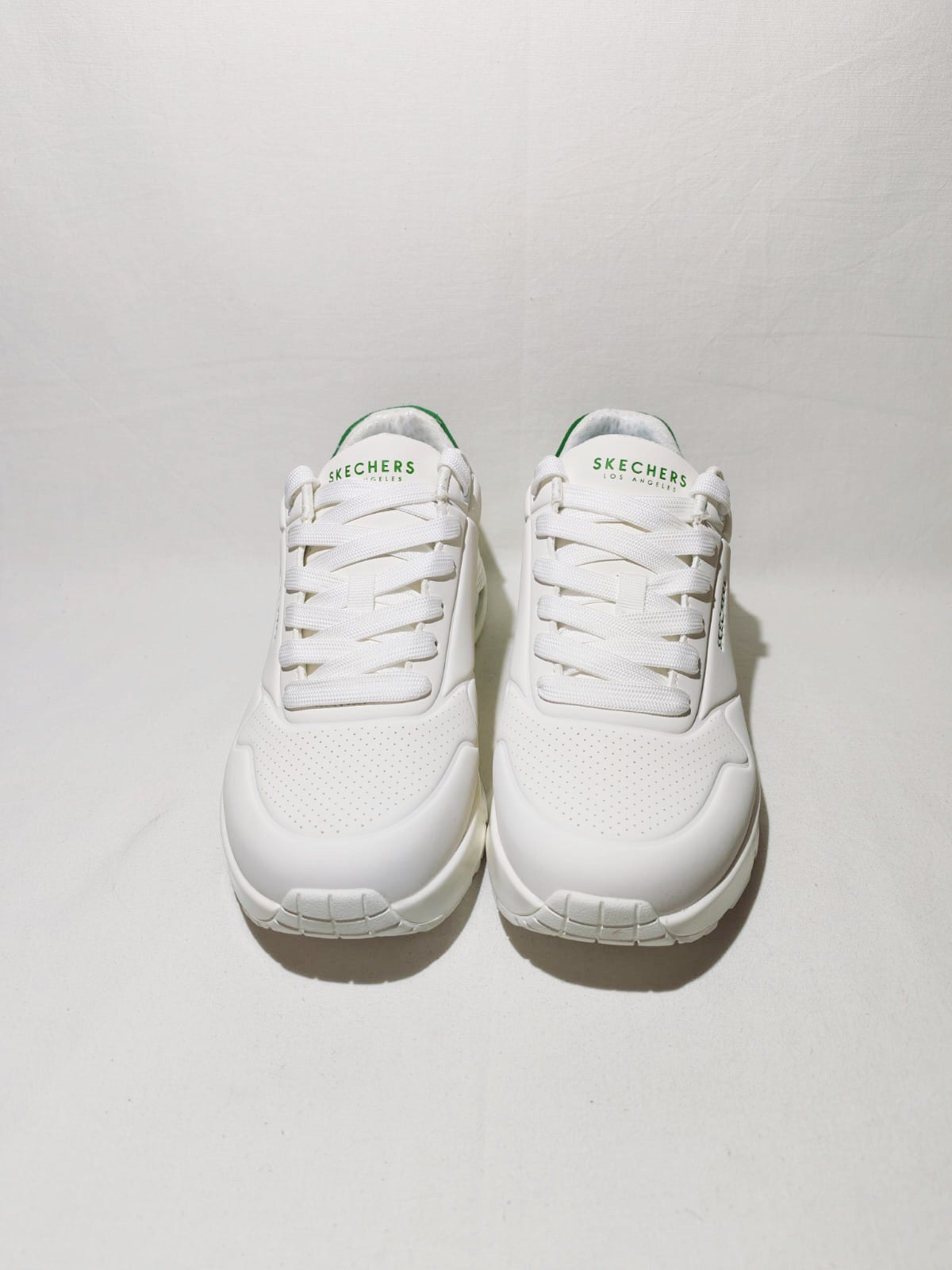 Skechers