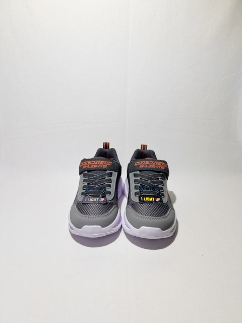 Skechers