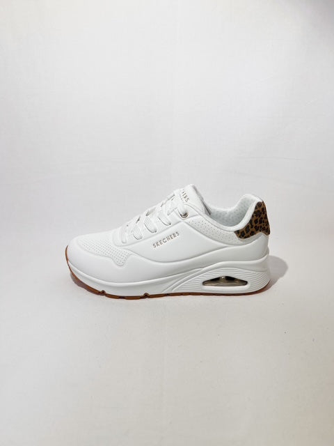 Skechers