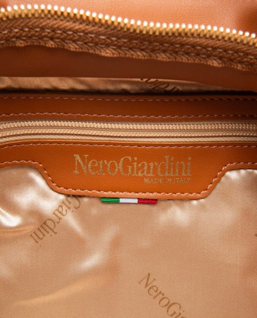 NeroGiardini