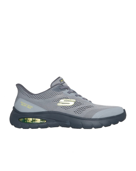 Skechers